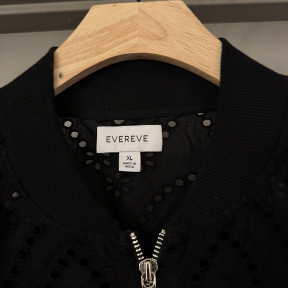 Evereve Ryan Black Eyelet Women's Jacket - Picture 4 of 4